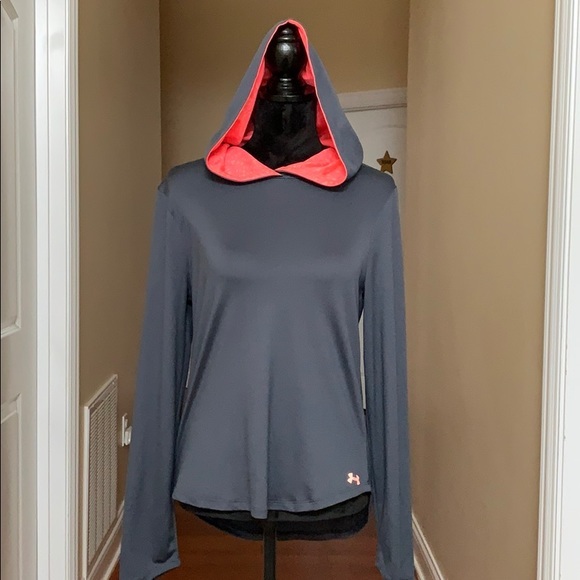 UNDER ARMOR ladies long sleeve hooded tee - Picture 3 of 7